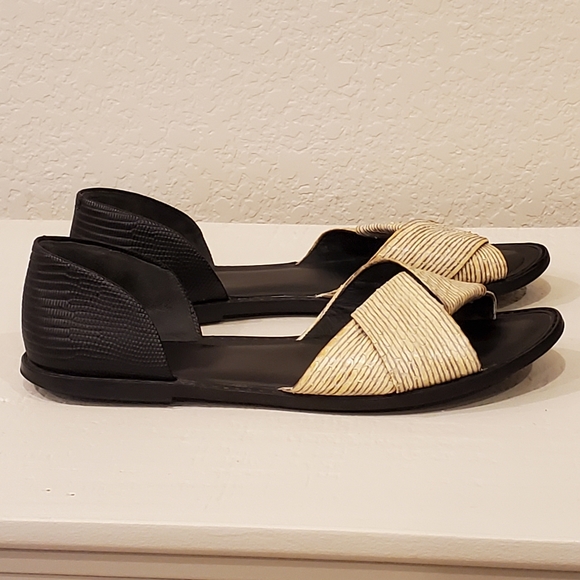 Vince "Ida" Sandals, Gold/Tan/Black, Open Toe, Croc Embossed, Size 8/8.5, EUC - Picture 2 of 15